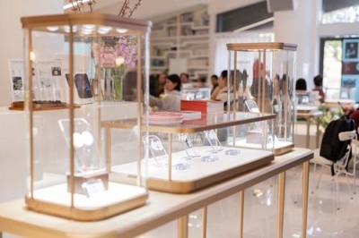 景德鎮，不只是瓷器 探秘高端奢侈品展柜定制工廠的匠心與藝術
